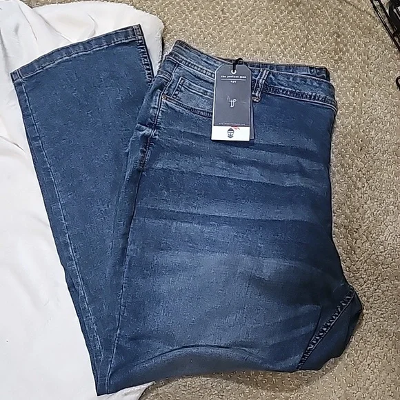 The Perfect Jean NYC Athletic Fit Men's Size 46x30 NEW - Picture 1 of 8
